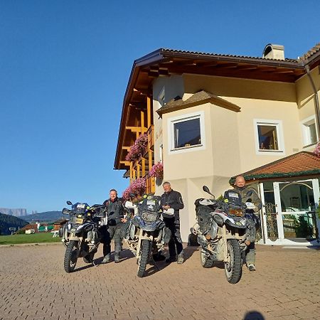 Garni La Majon Hotel Selva di Val Gardena Exterior foto