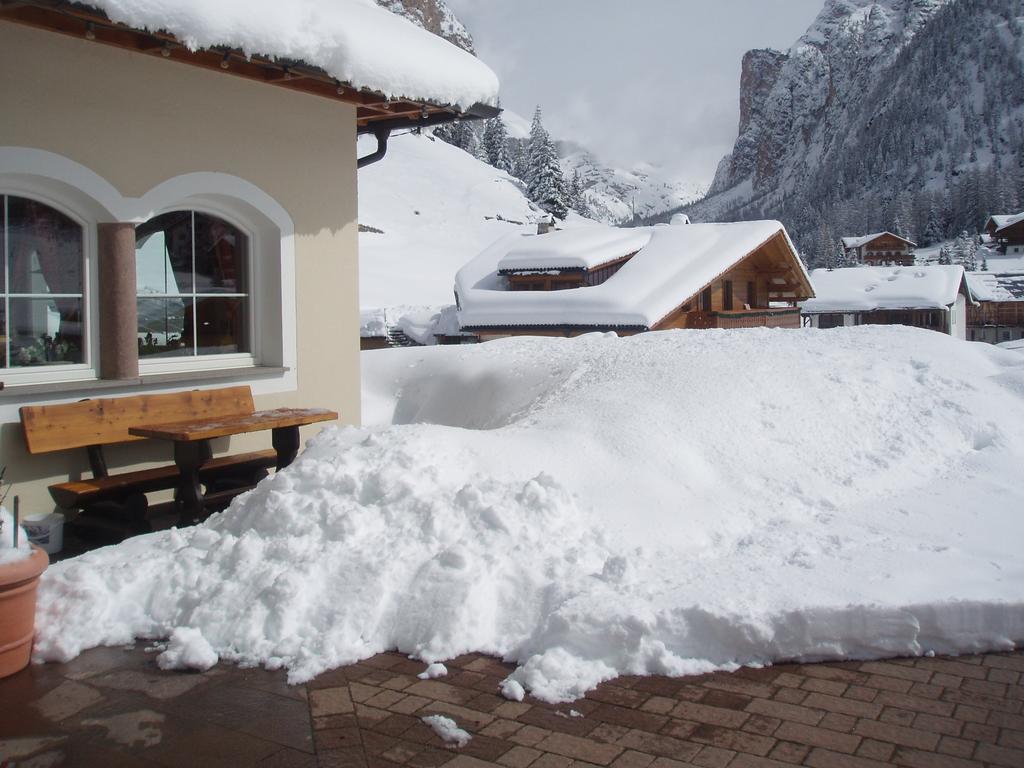 Garni La Majon Hotel Selva di Val Gardena Exterior foto