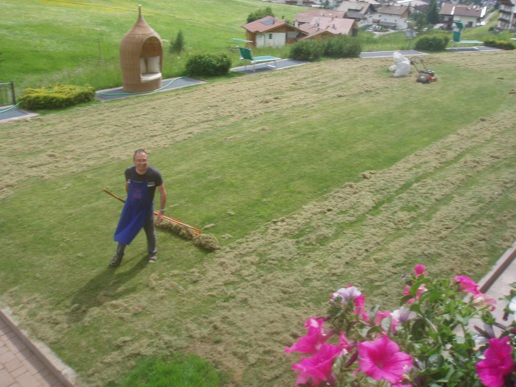 Garni La Majon Hotel Selva di Val Gardena Exterior foto