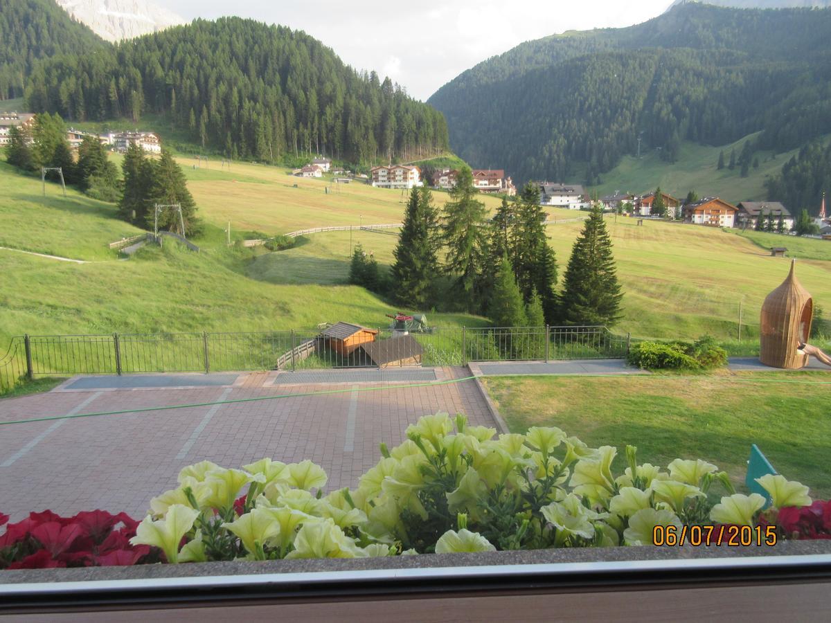 Garni La Majon Hotel Selva di Val Gardena Exterior foto